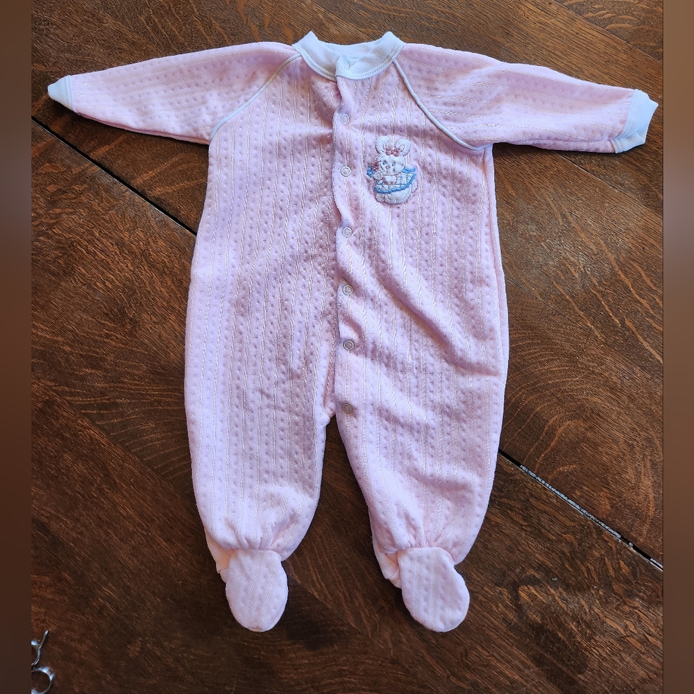 Vintage Baby Girl Onesie 6-9mos Pink Bunny Bow Flowers Bodysuit